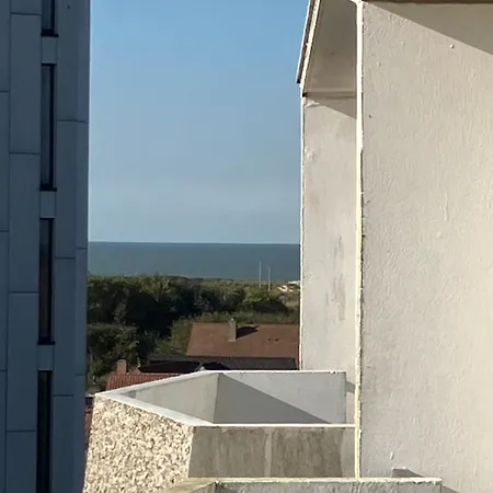 Cosy Appartement Aan Zee Met Prive Parking De Haan Exterior photo